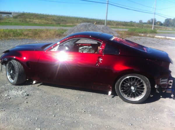 nissan 350 Z andy red paint