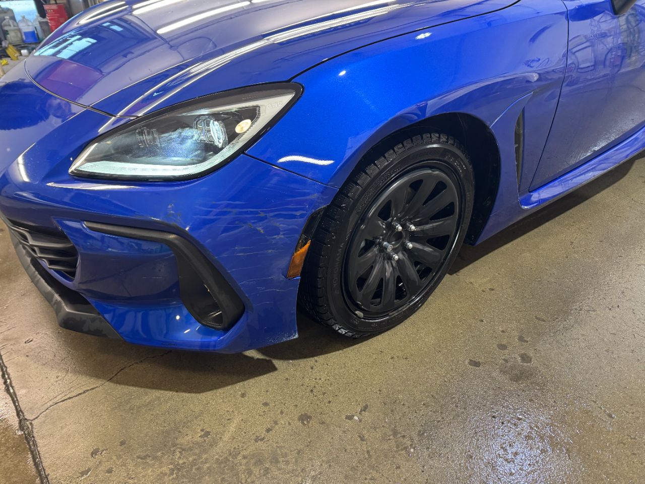 Subaru BRZ côté droit sans défaut