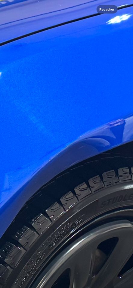 Subaru BRZ aile a réparer et repeindre