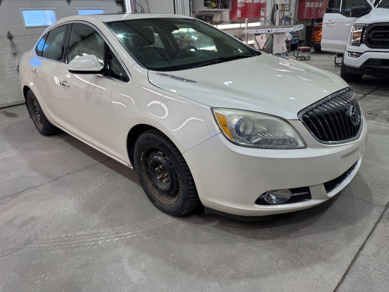 Réparation arrière droite Buick Verano
