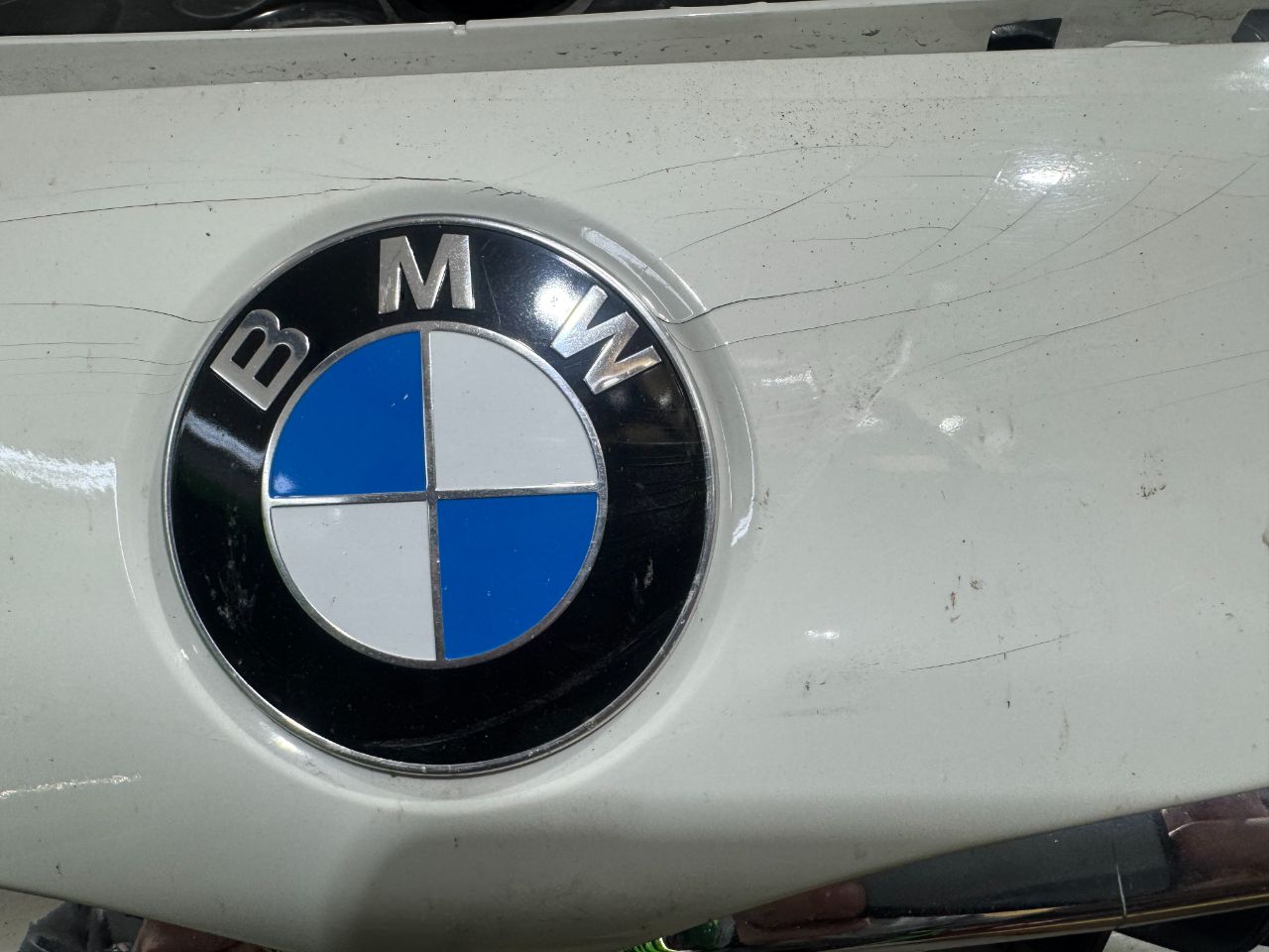 Réparation d’une BMW M2 2018 accidentée chez CSN Versatile