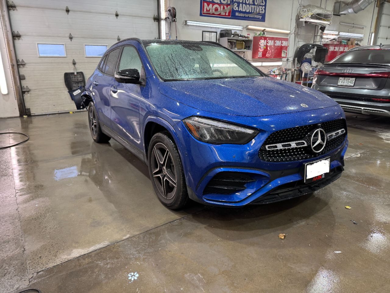 Réparation Mercedes-Benz GLA250 2025 – Impact majeur arrière côté passager