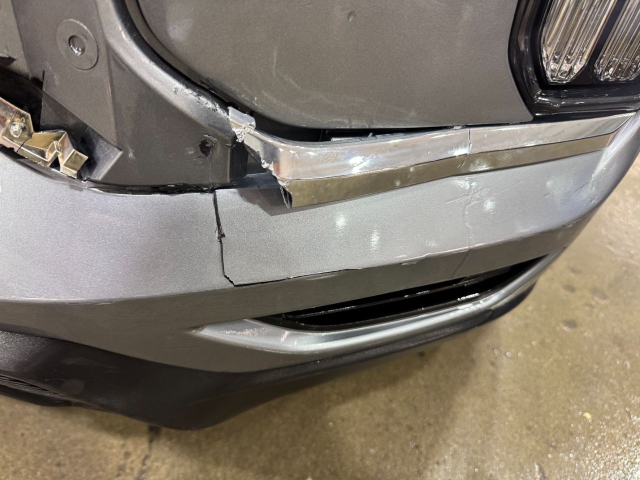 Mitsubishi RVR 2024 réparation collision avant gauche