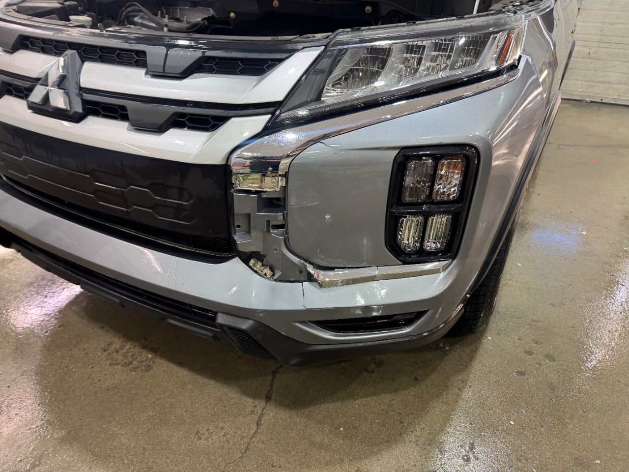 Mitsubishi RVR 2024 réparation collision avant gauche